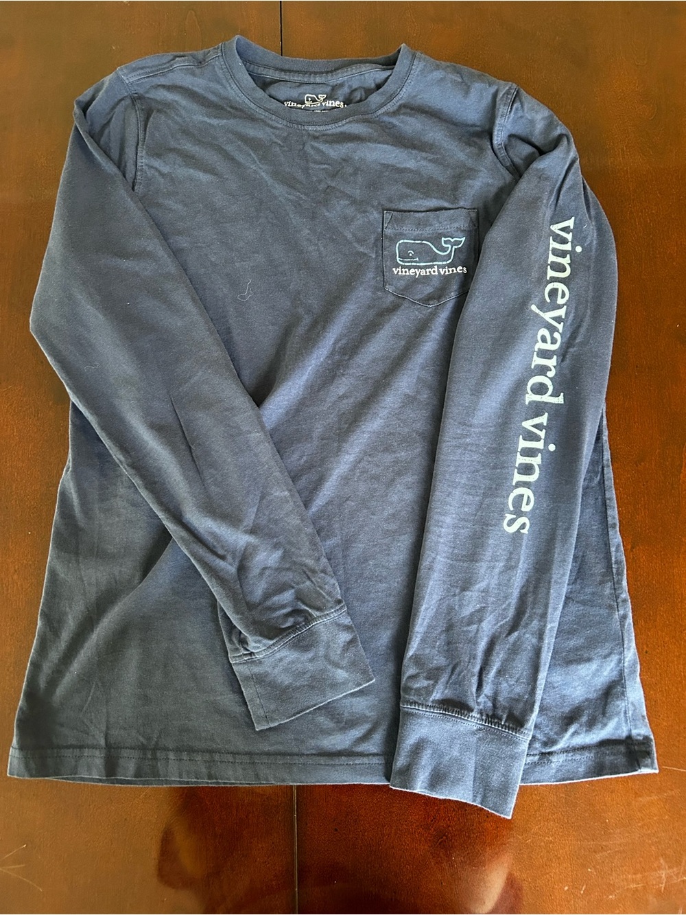 Vineyard Vines womens Long-Sleeve Pocket Tee - Navy
